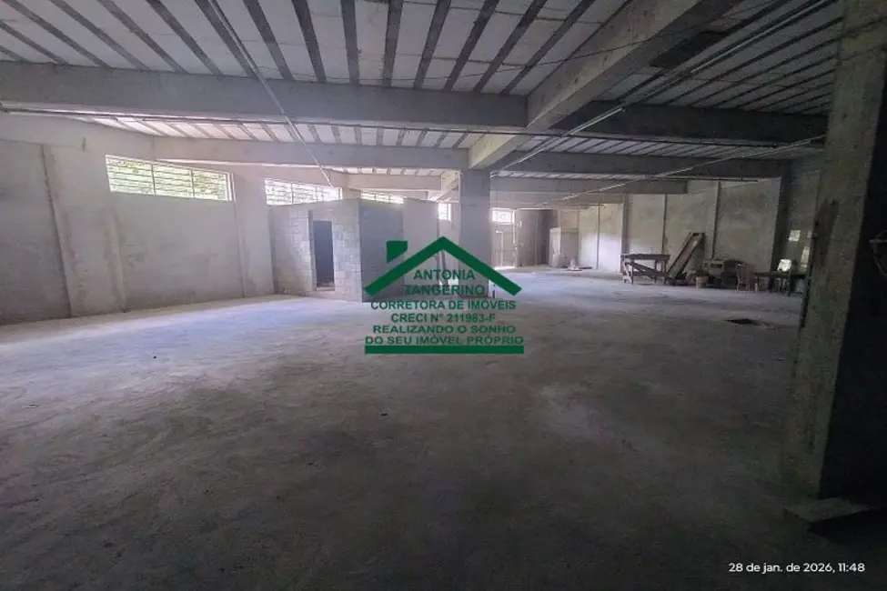 Armazém / Galpão para alugar, 425m2 em Jordanópolis, Aruja - SP - imagem 5 Foto 5 de Armazém / Galpão para alugar, 425m2 em Jordanópolis, Aruja - SP