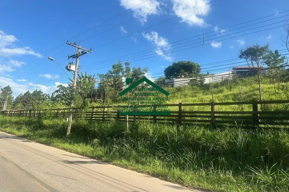 Foto 1 de Terreno / Lote à venda, 1000m2 em Canjicas, Aruja - SP