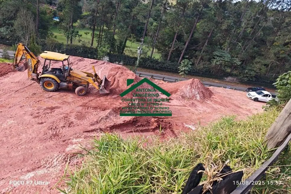 Foto 3 de Terreno / Lote à venda, 1000m2 em Canjicas, Aruja - SP