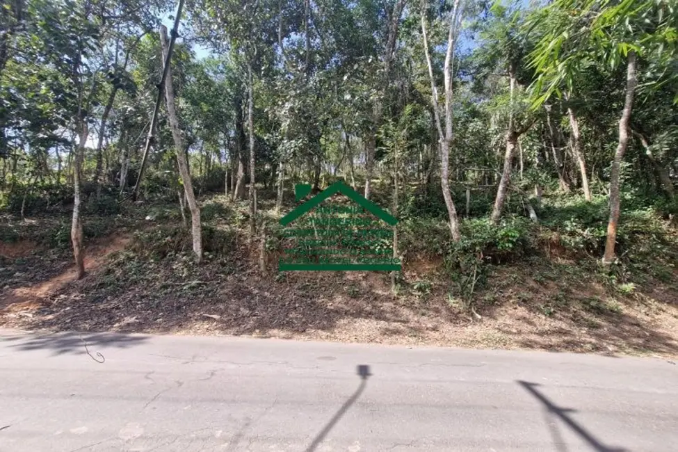 Foto 1 de Terreno / Lote à venda, 1000m2 em Chácaras Copaco, Aruja - SP