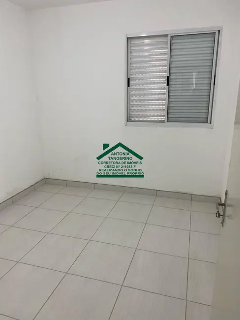 Apartamento com 2 quartos para alugar, 52m2 em Portão, Aruja - SP - imagem 8 Foto 8 de Apartamento com 2 quartos para alugar, 52m2 em Portão, Aruja - SP