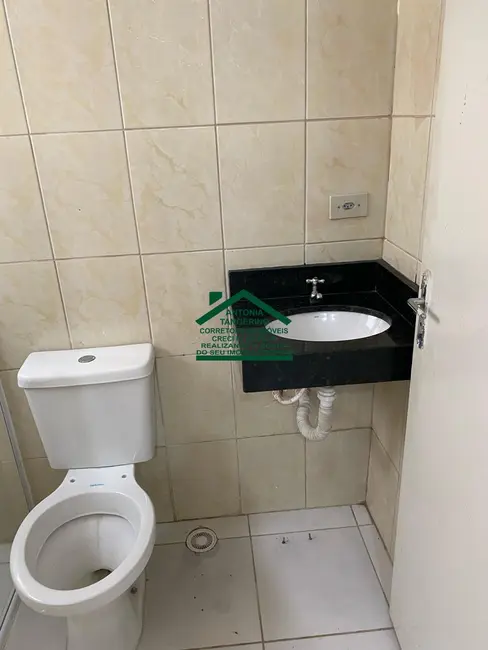 Apartamento com 2 quartos para alugar, 52m2 em Portão, Aruja - SP - imagem 5 Foto 5 de Apartamento com 2 quartos para alugar, 52m2 em Portão, Aruja - SP