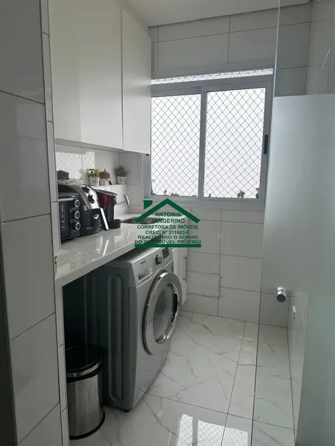 Apartamento com 3 quartos para alugar, 108m2 em Jordanópolis, Aruja - SP - imagem 9 Foto 9 de Apartamento com 3 quartos para alugar, 108m2 em Jordanópolis, Aruja - SP