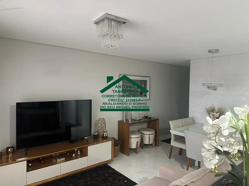 Apartamento com 3 quartos para alugar, 108m2 em Jordanópolis, Aruja - SP - imagem 3 Foto 3 de Apartamento com 3 quartos para alugar, 108m2 em Jordanópolis, Aruja - SP