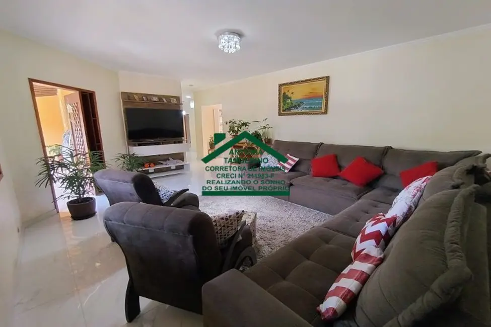 Foto 9 de Chácara com 3 quartos à venda, 350m2 em Chácaras Copaco, Aruja - SP