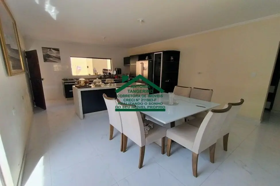 Foto 4 de Casa com 3 quartos à venda, 350m2 em Chácaras Copaco, Aruja - SP