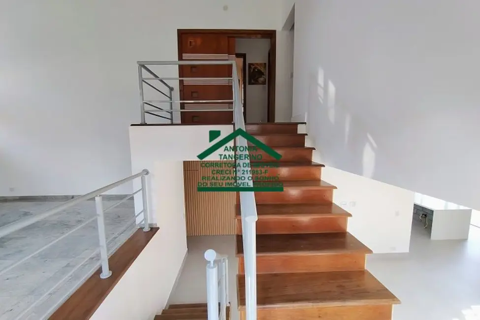 Foto 5 de Casa de Condomínio com 4 quartos à venda, 246m2 em Jardim Fazenda Rincão, Aruja - SP