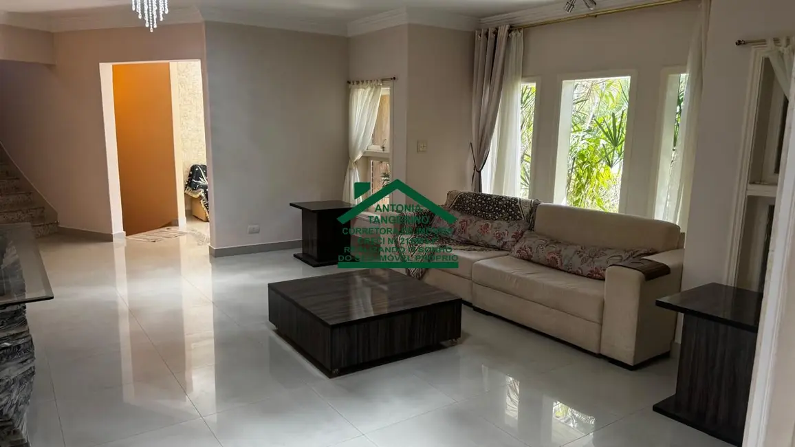 Casa de Condomínio com 4 quartos à venda, 430m2 em Aruja - SP - imagem 9 Foto 9 de Casa de Condomínio com 4 quartos à venda, 430m2 em Aruja - SP