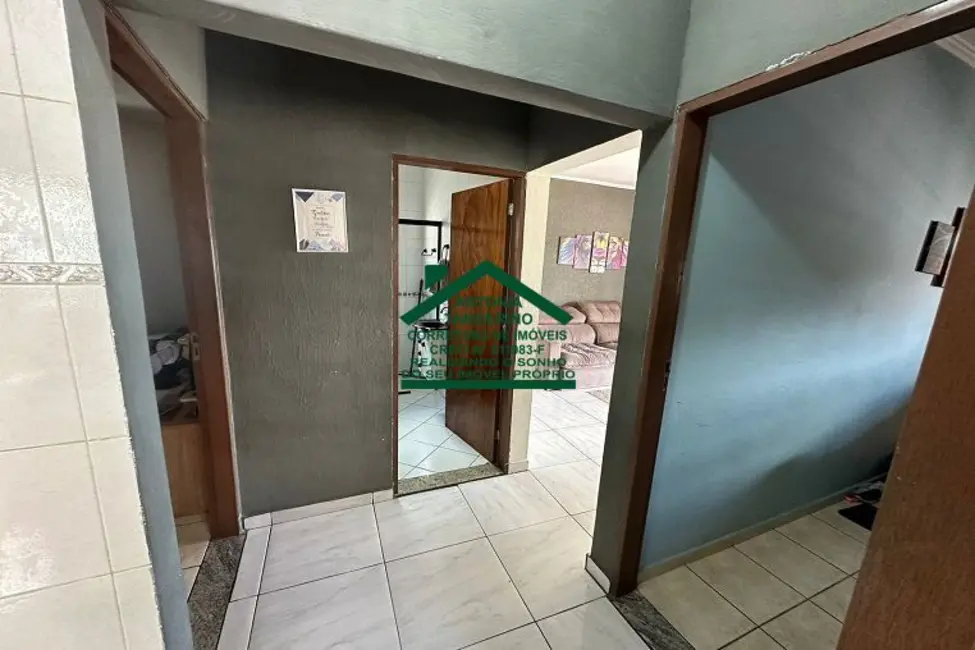 Foto 4 de Casa com 3 quartos à venda, 231m2 em Arujamérica, Aruja - SP