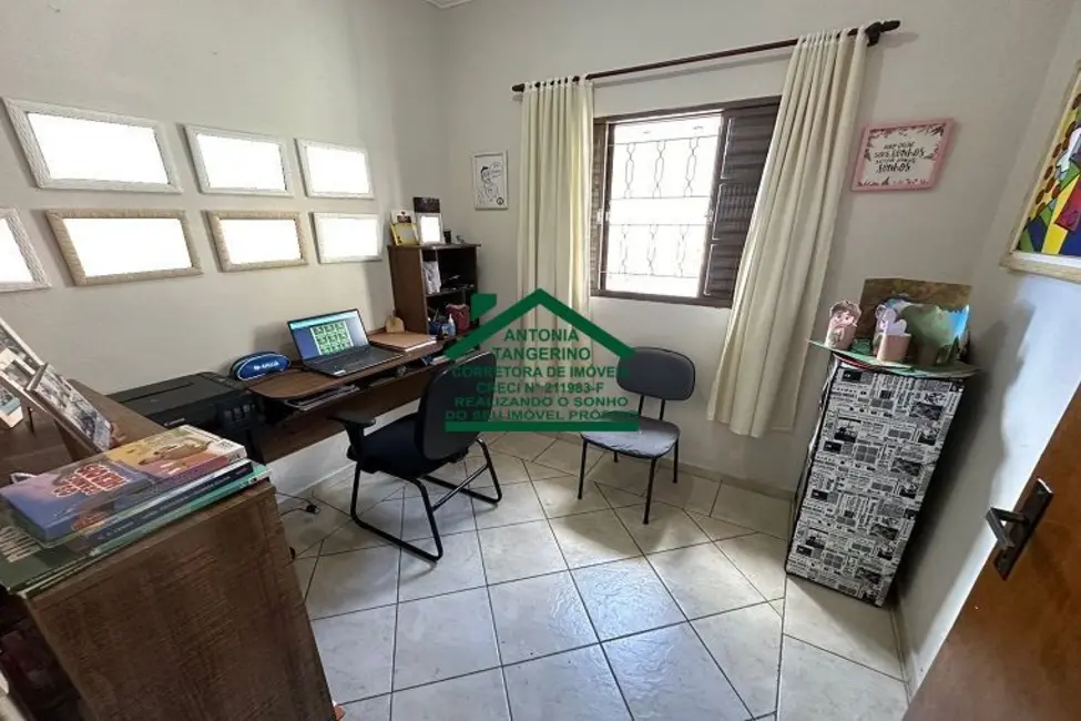 Foto 9 de Casa com 3 quartos à venda, 231m2 em Arujamérica, Aruja - SP