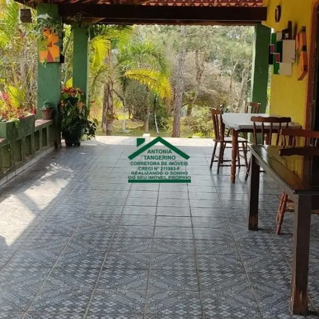 Foto 6 de Chácara com 5 quartos à venda, 400m2 em Canjicas, Aruja - SP