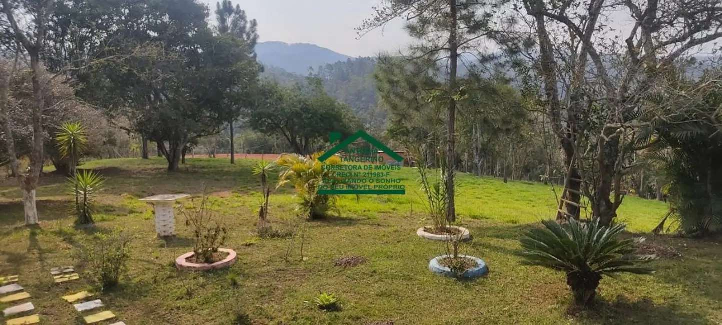 Foto 9 de Chácara com 5 quartos à venda, 400m2 em Canjicas, Aruja - SP