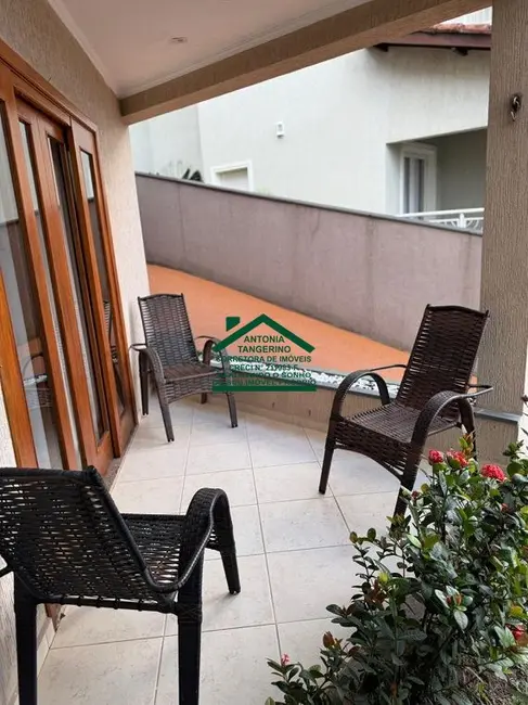 Foto 5 de Casa de Condomínio com 3 quartos à venda, 336m2 em Caputera, Aruja - SP