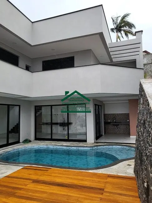 Foto 2 de Casa de Condomínio com 3 quartos à venda, 342m2 em Caputera, Aruja - SP