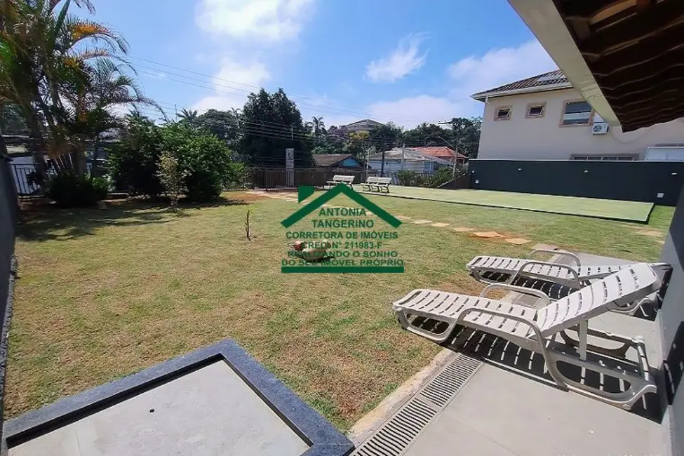 Terreno / Lote à venda, 480m2 em Jardim Limoeiro, Aruja - SP - imagem 4 Foto 4 de Terreno / Lote à venda, 480m2 em Jardim Limoeiro, Aruja - SP