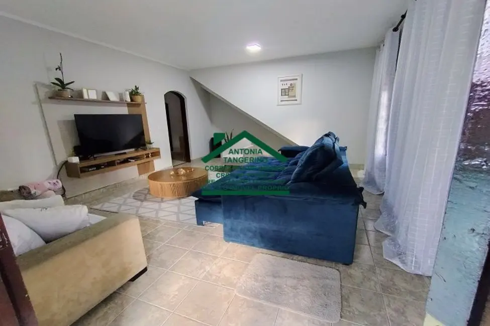 Foto 2 de Sobrado com 3 quartos à venda, 230m2 em Arujá Center Ville, Aruja - SP