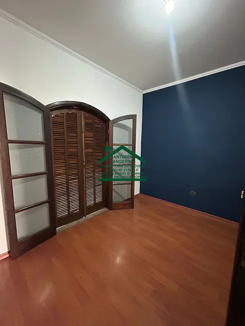 Foto 4 de Sobrado com 2 quartos à venda, 300m2 em Jardim Planalto, Aruja - SP