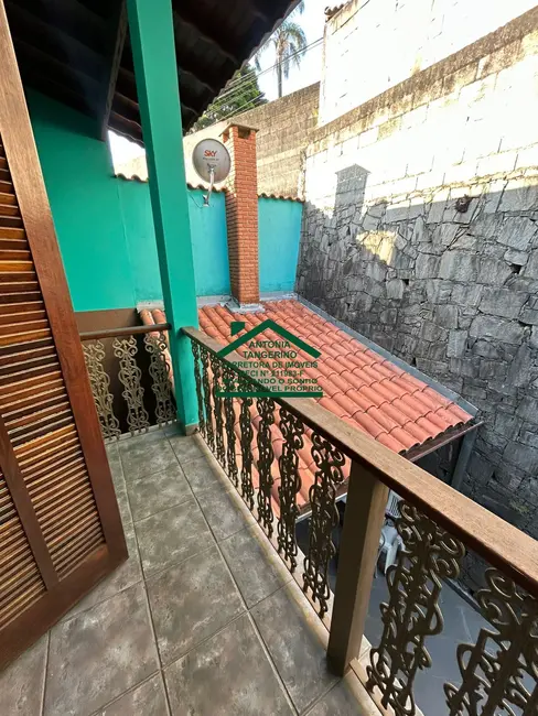 Foto 6 de Sobrado com 2 quartos à venda, 300m2 em Jardim Planalto, Aruja - SP