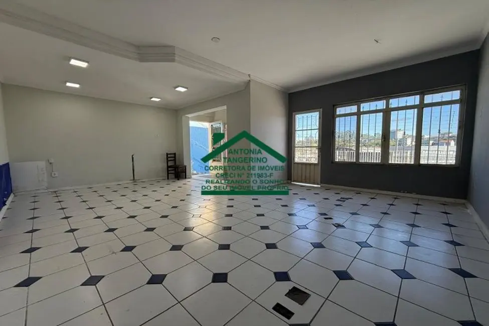 Foto 4 de Sala Comercial com 5 quartos para alugar, 277m2 em Jardim Planalto, Aruja - SP