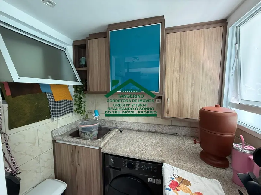 Foto 5 de Apartamento com 2 quartos à venda, 54m2 em Portão, Aruja - SP
