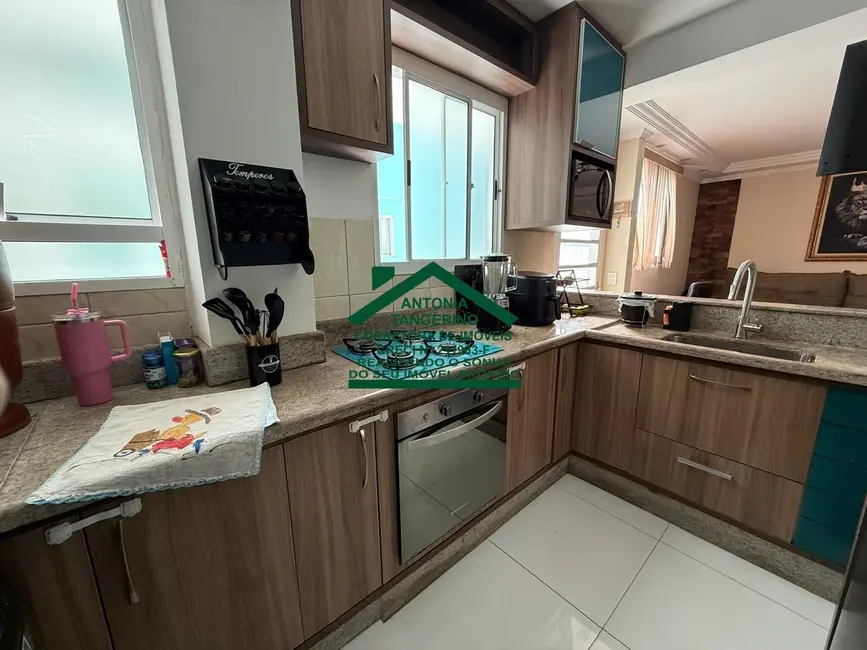 Foto 3 de Apartamento com 2 quartos à venda, 54m2 em Portão, Aruja - SP