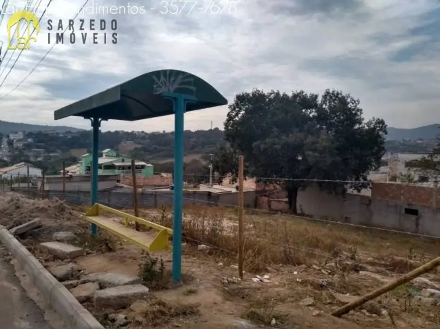 Foto 1 de Terreno / Lote à venda, 360m2 em Sarzedo, MG