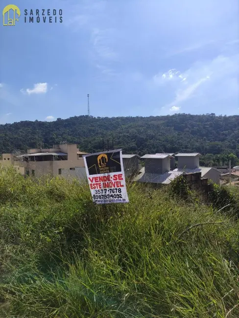 Foto 1 de Terreno / Lote à venda, 360m2 em Sarzedo - MG