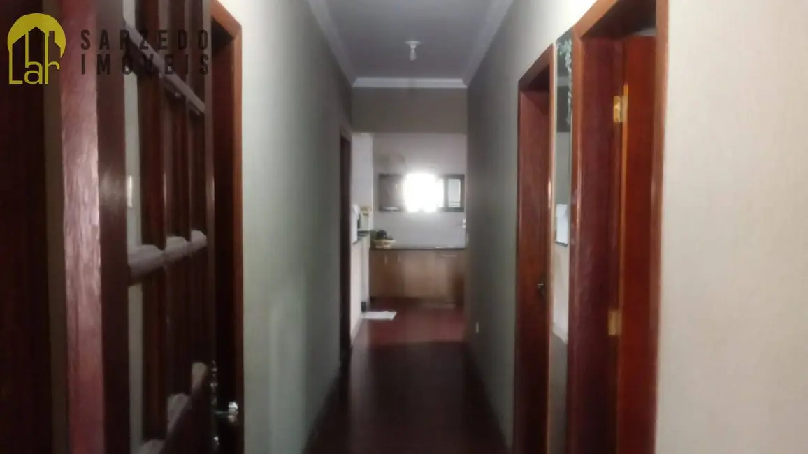 Foto 6 de Casa com 3 quartos à venda, 410m2 em Sarzedo - MG