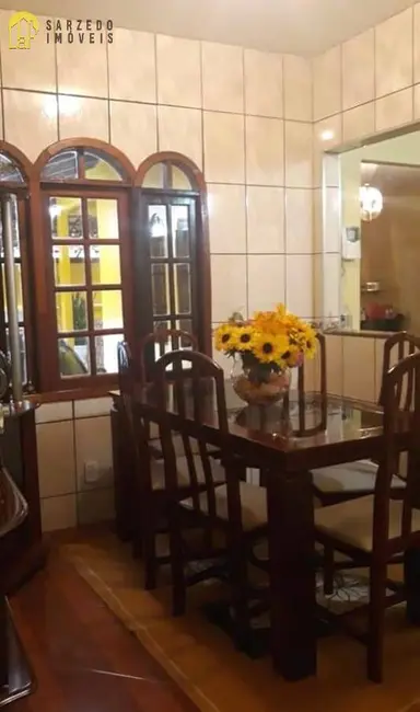 Foto 5 de Casa com 4 quartos à venda, 250m2 em Sarzedo - MG