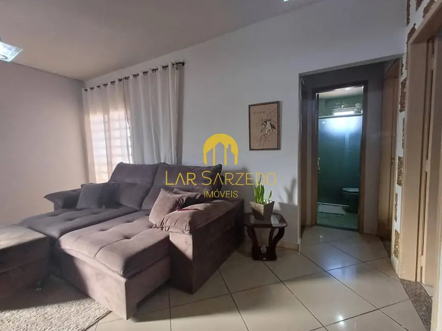 Foto 1 de Apartamento com 3 quartos à venda, 100m2 em Sarzedo - MG