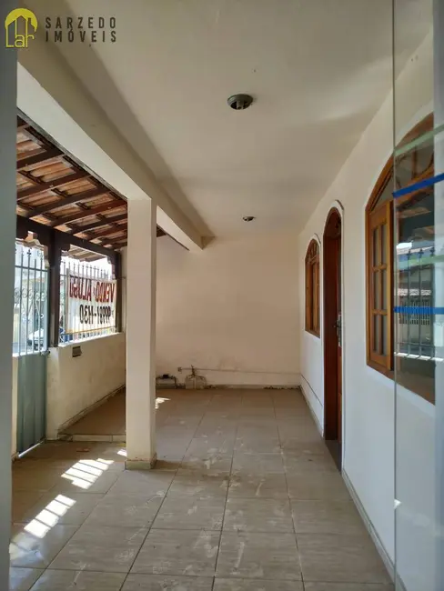 Foto 3 de Casa com 3 quartos à venda, 397m2 em Sarzedo - MG