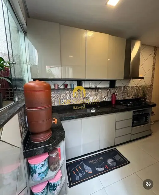 Foto 3 de Casa com 2 quartos à venda, 70m2 em São Pedro, Ibirite - MG