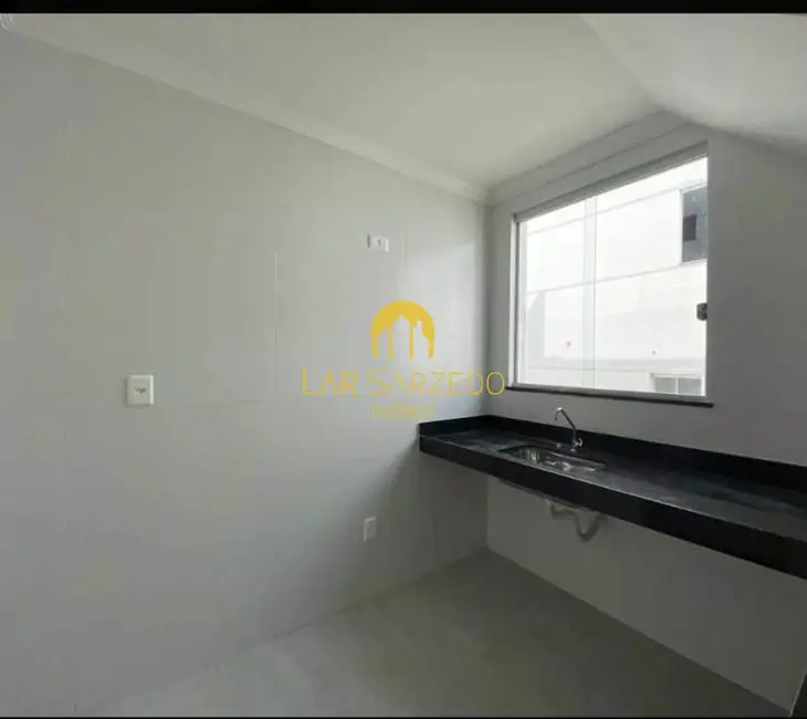 Foto 4 de Cobertura com 2 quartos à venda, 94m2 em Sarzedo - MG