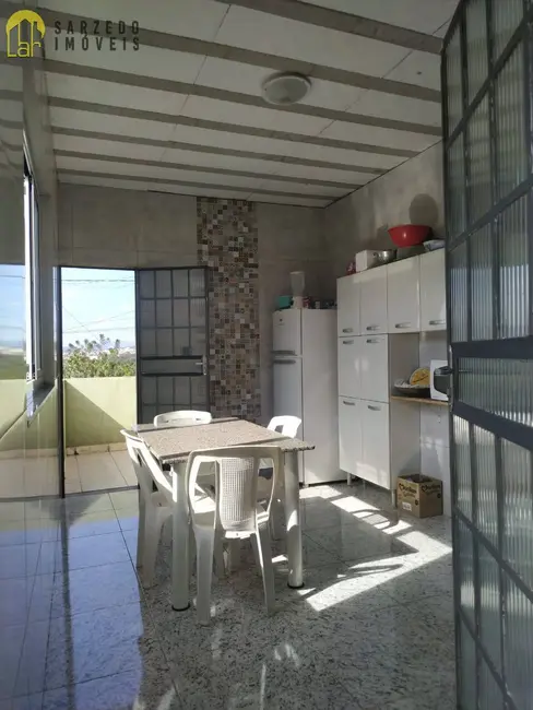 Foto 1 de Casa com 3 quartos à venda, 162m2 em Sarzedo - MG