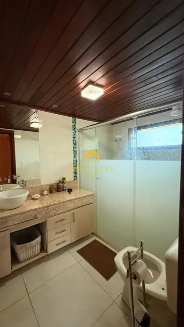 Foto 8 de Casa com 7 quartos à venda, 440m2 em Mario Campos - MG