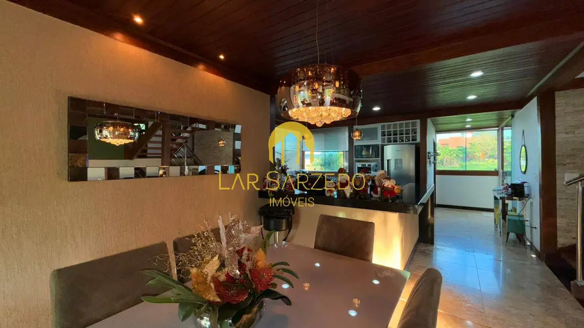 Foto 3 de Casa com 7 quartos à venda, 440m2 em Mario Campos - MG