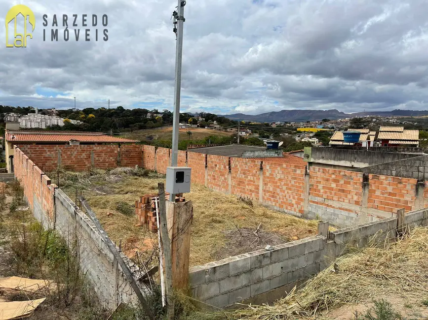 Foto 2 de Terreno / Lote à venda, 360m2 em Sarzedo - MG