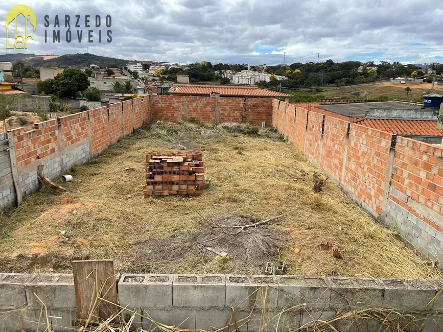 Foto 1 de Terreno / Lote à venda, 360m2 em Sarzedo - MG