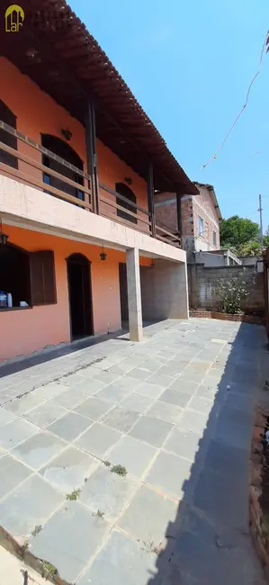Foto 1 de Casa com 5 quartos à venda, 360m2 em Vespasiano - MG
