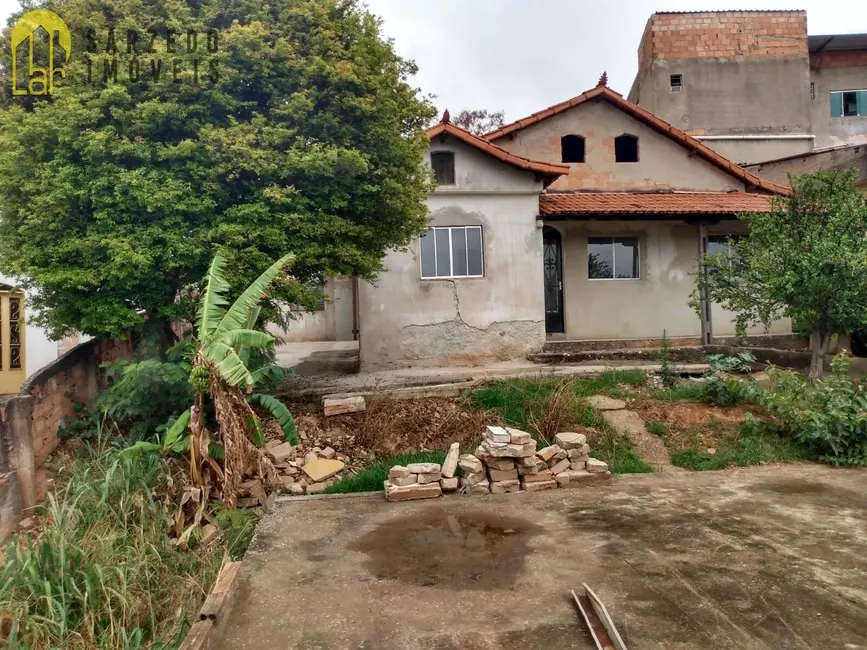 Casa com 4 quartos à venda, 360m2 em Independência (Barreiro), Belo Horizonte - MG - imagem 2 Foto 2 de Casa com 4 quartos à venda, 360m2 em Independência (Barreiro), Belo Horizonte - MG
