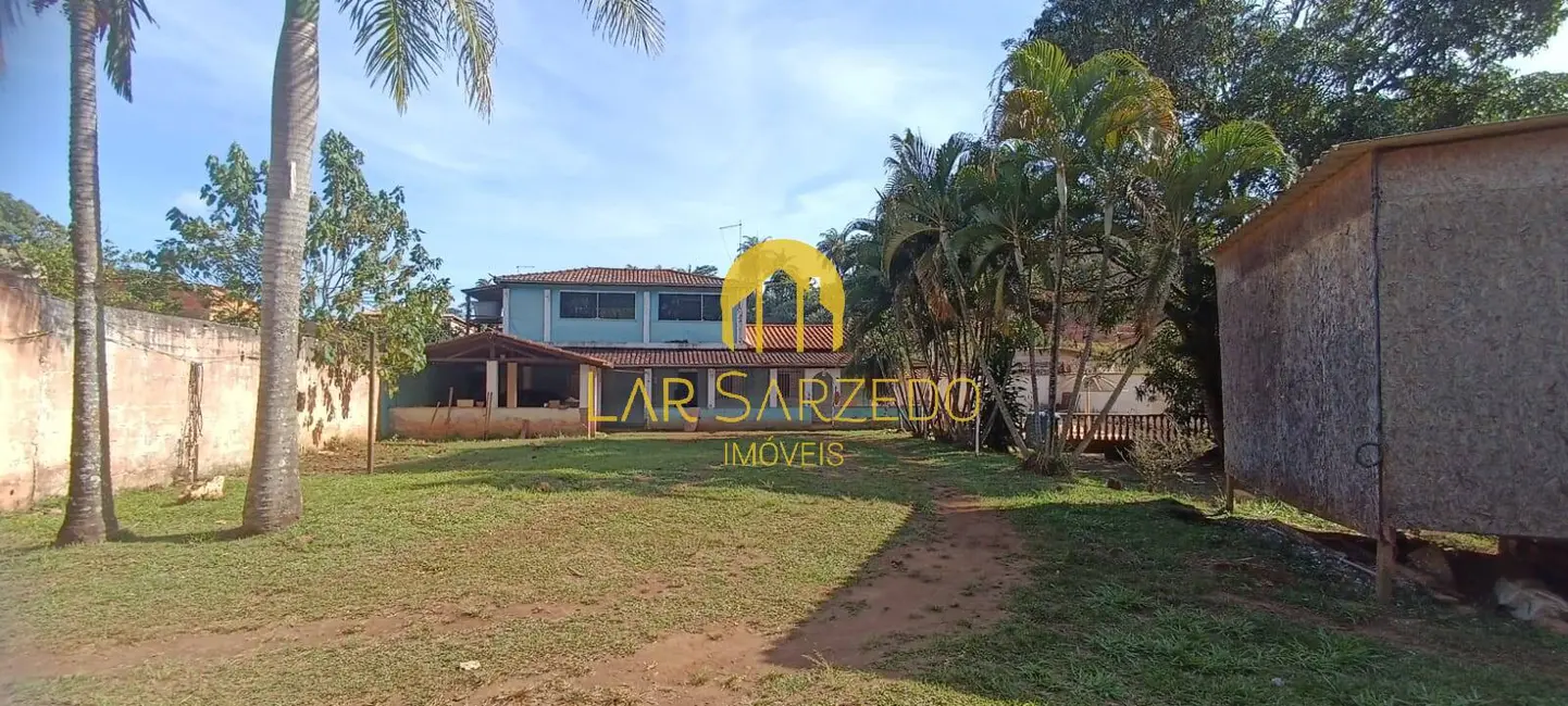 Foto 1 de Casa com 3 quartos à venda, 1000m2 em Sarzedo - MG
