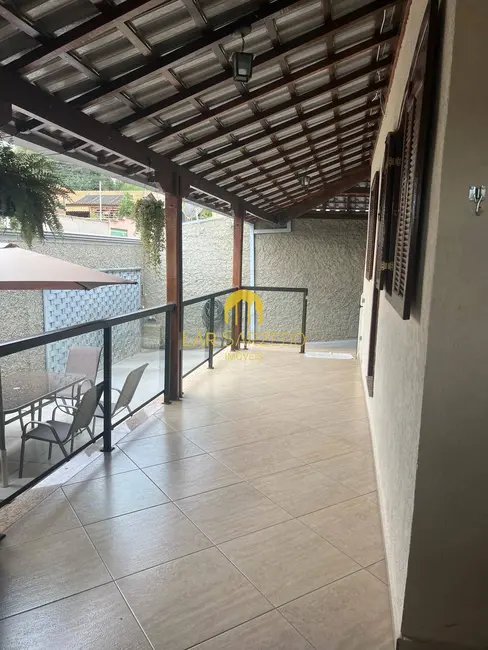 Foto 4 de Casa com 2 quartos à venda em Sarzedo - MG