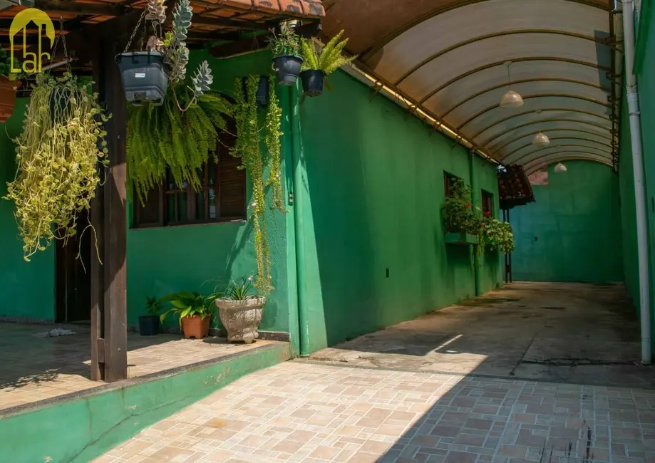 Foto 4 de Casa de Condomínio com 3 quartos à venda, 360m2 em Sarzedo - MG
