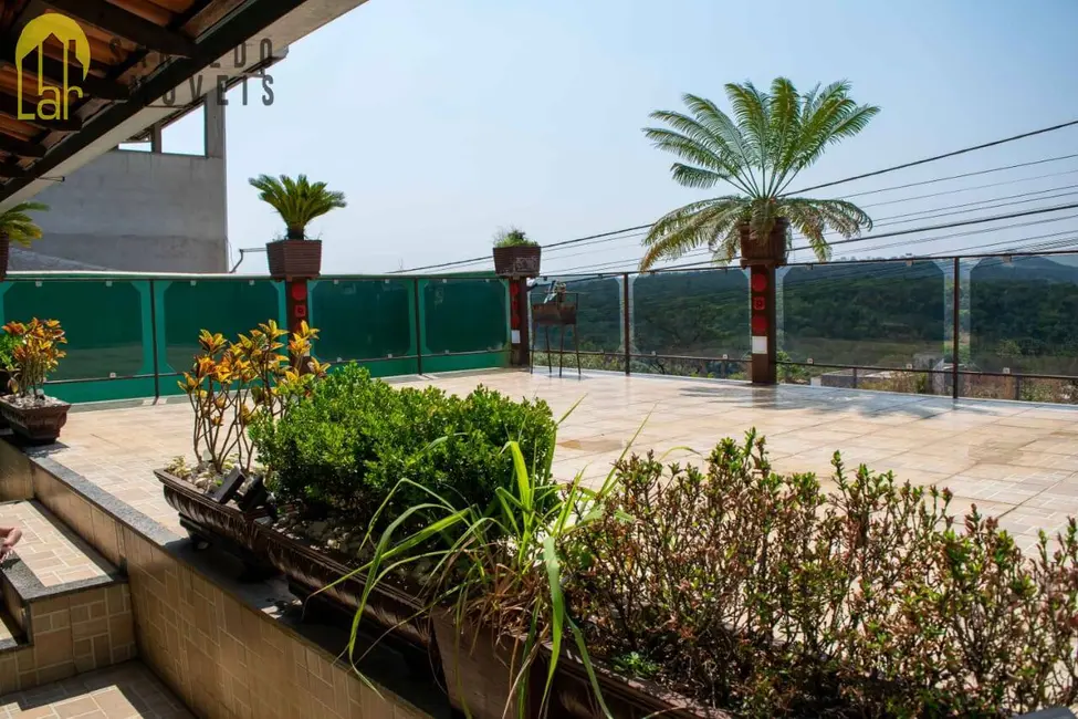 Foto 8 de Casa de Condomínio com 3 quartos à venda, 360m2 em Sarzedo - MG