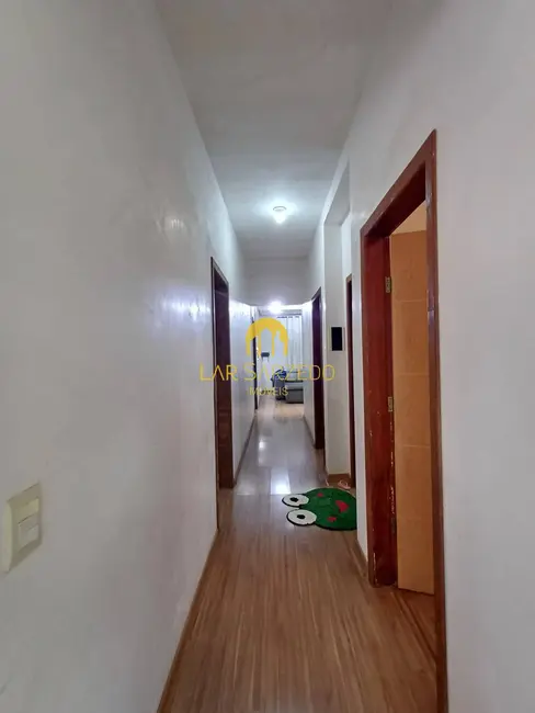 Casa com 4 quartos à venda, 337m2 em Sarzedo - MG - imagem 4 Foto 4 de Casa com 4 quartos à venda, 337m2 em Sarzedo - MG