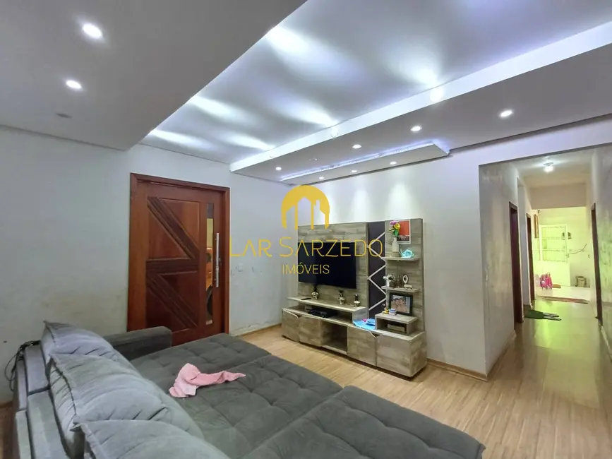 Casa com 4 quartos à venda, 337m2 em Sarzedo - MG - imagem 2 Foto 2 de Casa com 4 quartos à venda, 337m2 em Sarzedo - MG