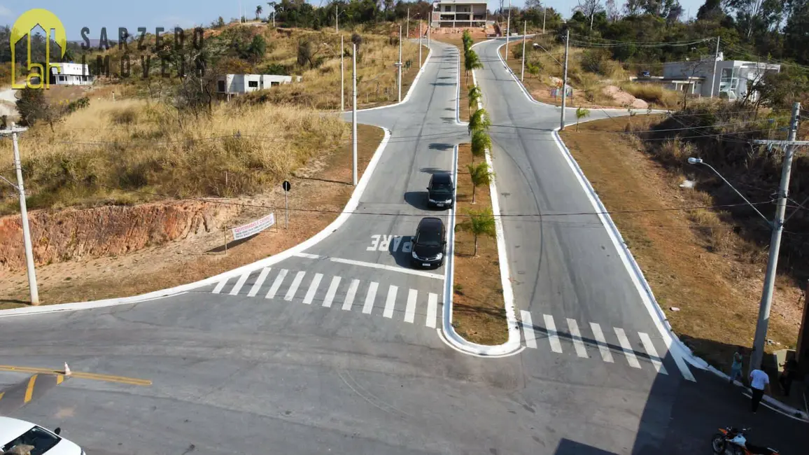 Foto 2 de Terreno / Lote à venda, 1000m2 em Sarzedo - MG