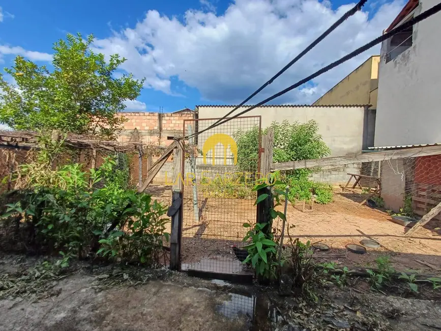 Foto 8 de Terreno / Lote à venda, 360m2 em Sarzedo - MG