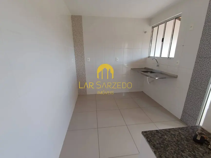 Foto 2 de Casa de Condomínio com 3 quartos à venda, 252m2 em Aparecida (Parque Durval de Barros), Ibirite - MG