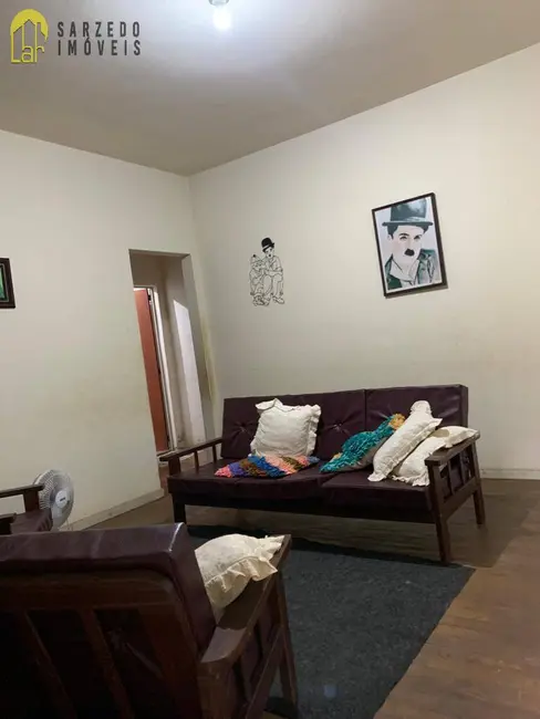 Foto 6 de Casa com 3 quartos à venda, 360m2 em Sarzedo - MG